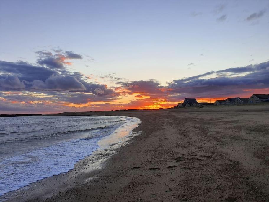 Appartamento The Tiny Sea Gem Jaywick Sands Esterno foto